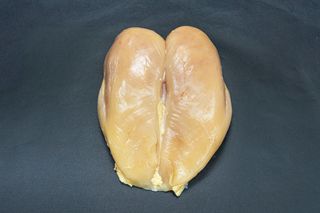 Petto di pollo sardo intero