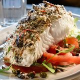 Filet De Loup En Croûte D'herbe