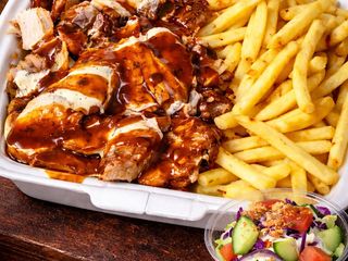 Kebab na talerzu