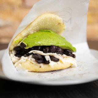 Arepa vegetariana 