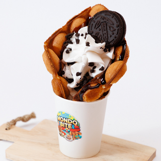 Oreo bubble waffle