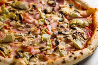Pizza Capricciosa