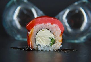 Філадельфія з тунцем (240г)