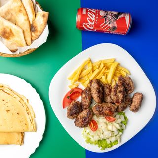 Leskovački uštipci + Palačinka sa Nutellom + Coca-Cola 0.33l