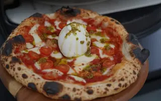 Pizza Burrata (L)