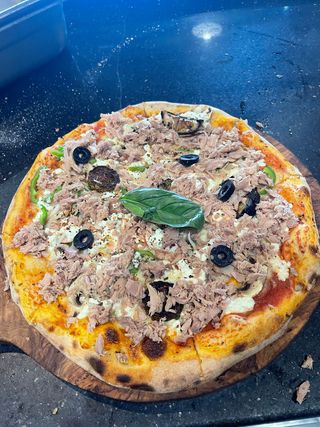 Pizza Tonno