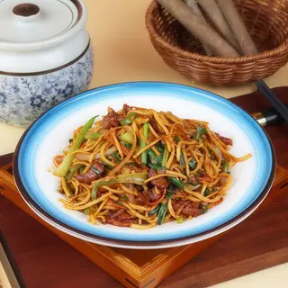 N8. Lamian Salteados Con Ternera