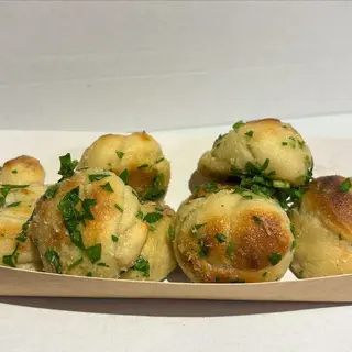 Garlic Knots