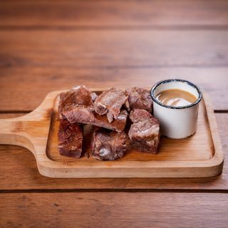 შებოლილი ნეკნები