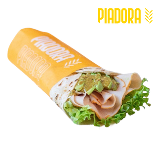 Tacchino, avocado, lattuga e pesto di pistacchi