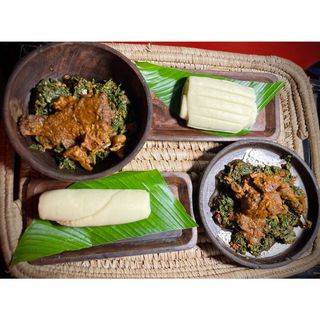 Iyan Toh Sure (Pounded Yam)