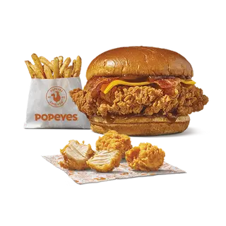 The Bacon BBQ + 3 Nuggets + Cajun Fries