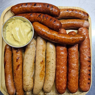 ბავარიუსი სოსისების დაფა