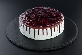 торт Шоколадно-вишневый