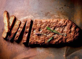 Пълнозърнеста рустик фокача (150г)