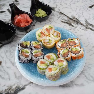76. Sushi Combinado 16 Pecas (A)