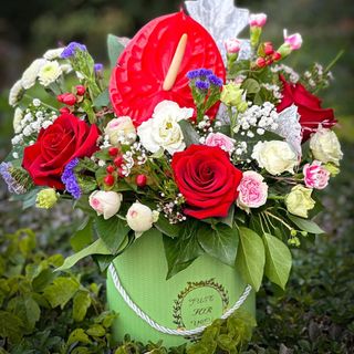 Aranjament floral natural - mixt