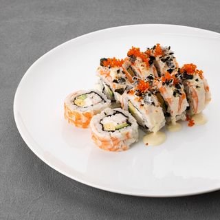 Roll z krewetką ta sosem imbirowym