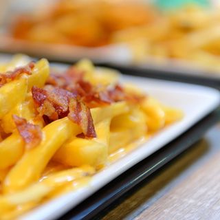 Nuestras Bacon & Cheese Fries