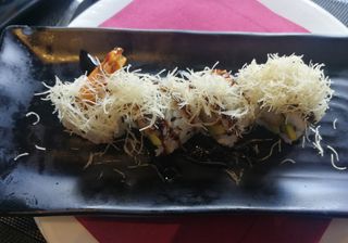 130 Spring Roll 4pz Roll Di Riso, Gambero Fritto In Tempura, Avocado