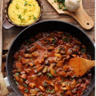 Sote de Ciuperci cu Mamaliguta