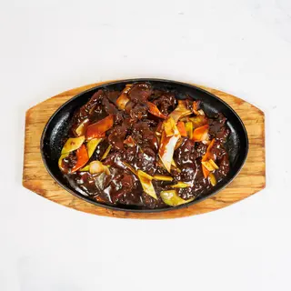 Tie pan govedina u Oyster umaku