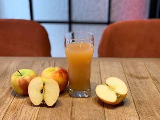 Домашній яблуневий сік (1л)