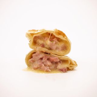 Empanada Jamón Y Queso (1 Ud.)