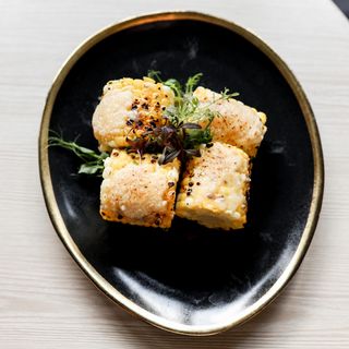 Кукуруза гриль с пармезаном