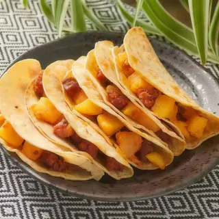 ORDEN DE 3 PIEZAS Tacos de Papa