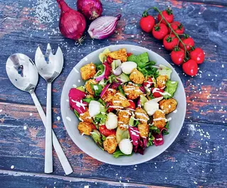 Salata cu pui