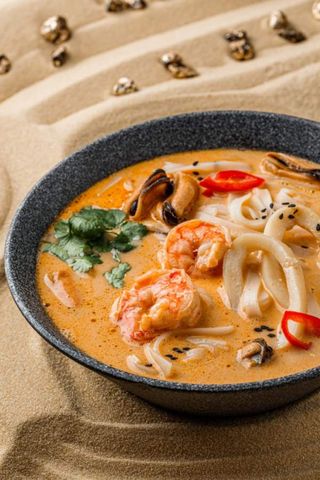 Tom Yum fructe de mare