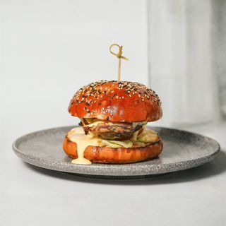 Бургер Чікі чіз (400г)