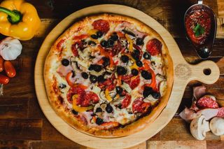 Pizza Aida(Carnivora)