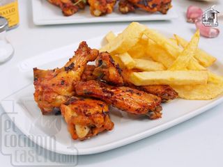 Alitas De Pollo Con Patatas Fritas XXL