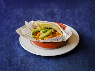 Arepa de Soja Con Aguacate