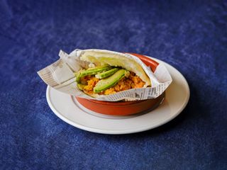 Arepa de Soja Con Aguacate