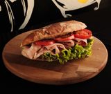 Sendvič sa mortadelom