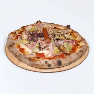 Capricciosa + Bibita Omaggio