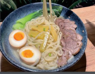 Ramen con interiora
