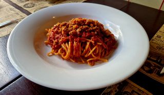 Espaguetis A La Boloñesa