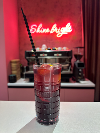 Коктейль Б/а Ягідно-лавандовий еспресо тонік