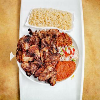 Poulet De Chaire Braisé + Attiéké