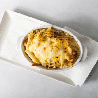 Makaroni s piletinom i šampinjonima