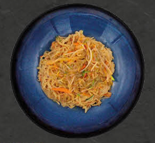 Spaghetti di soia con verdure