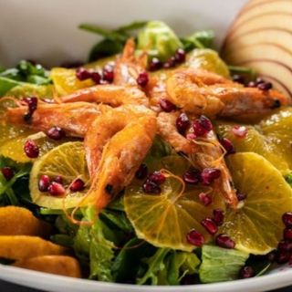 Salata Mediteraneana cu creveti