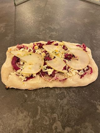 Pinsa la Radicchio e Gorgonzola