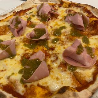 Pizza mortadella y pistacho (33 cm.)