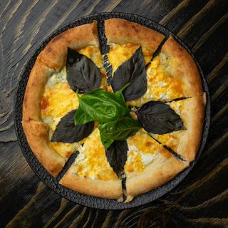 Пицца 4 сыра