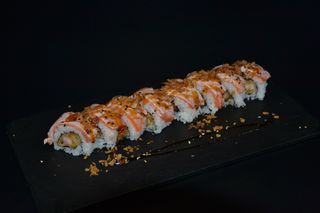 Uramaki Salmón